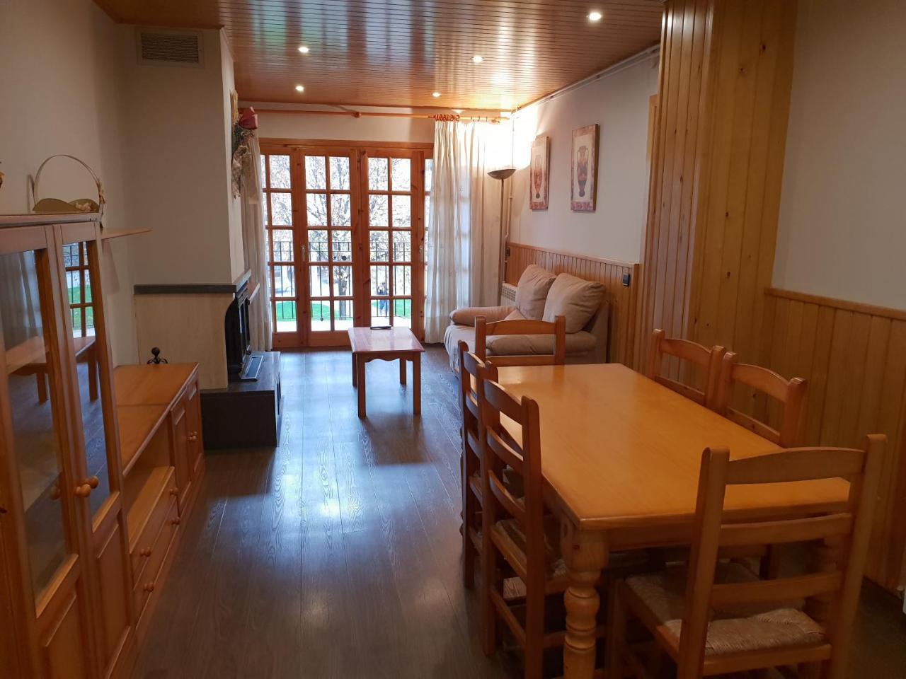 Apartaments Cal Noi Camprodon Extérieur photo